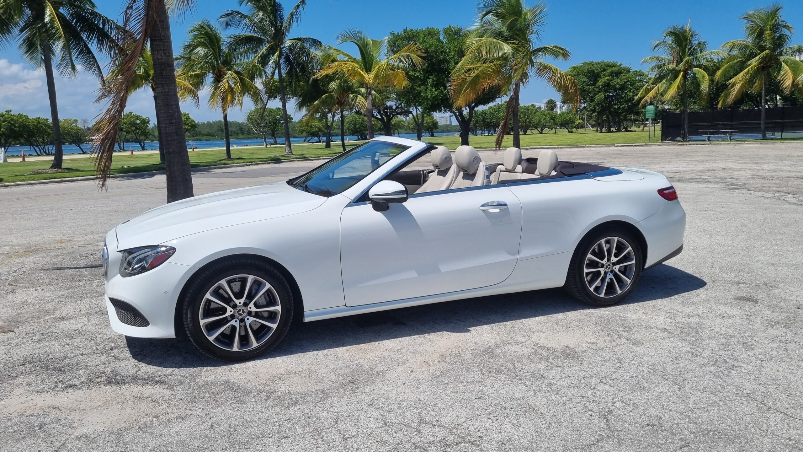 Mercedes Benz E450 Convertible  image